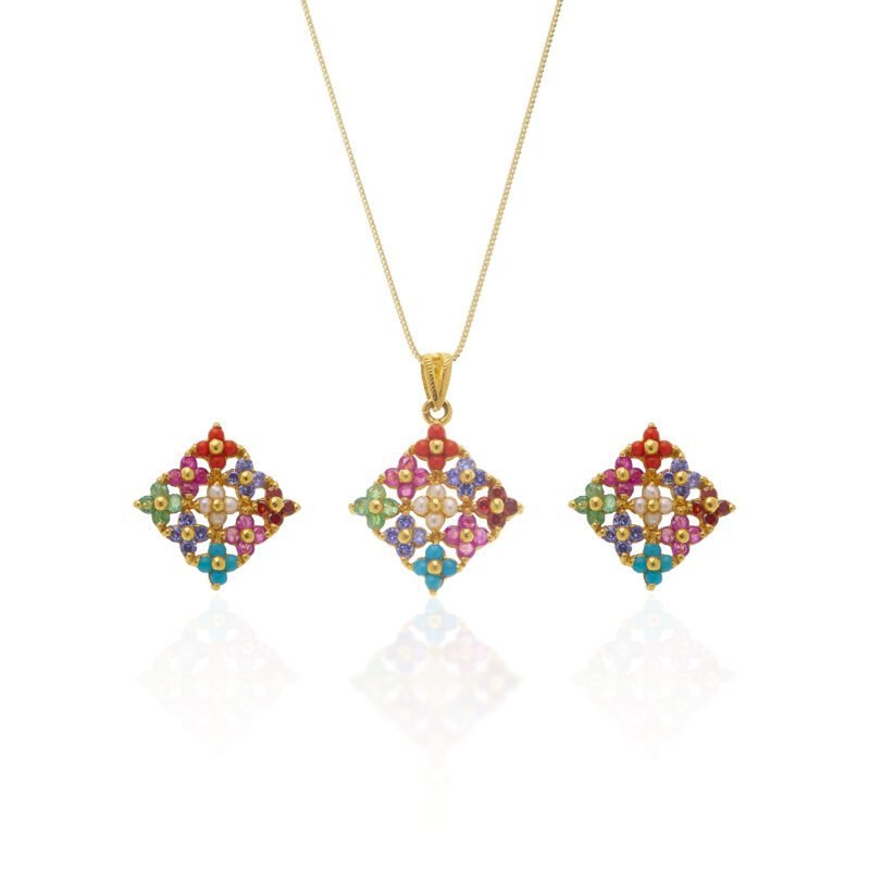 Gold Pendant Set