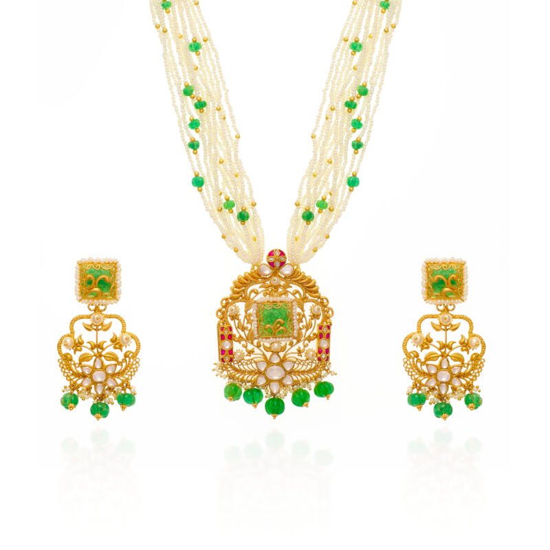 Gold Necklace Set