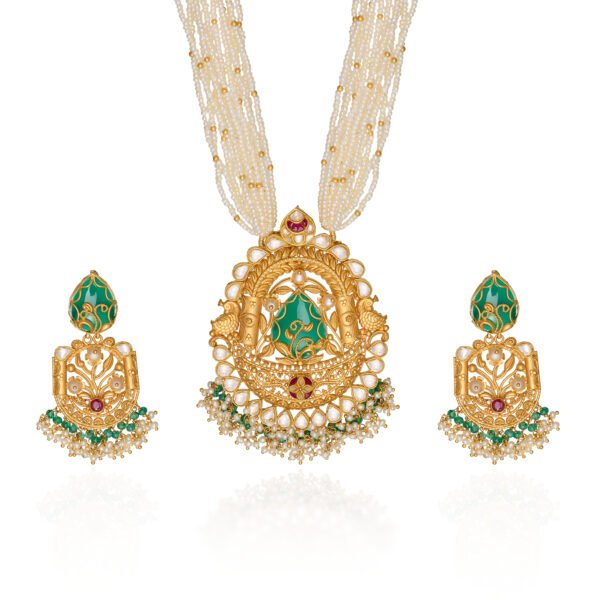 Gold Necklace Set