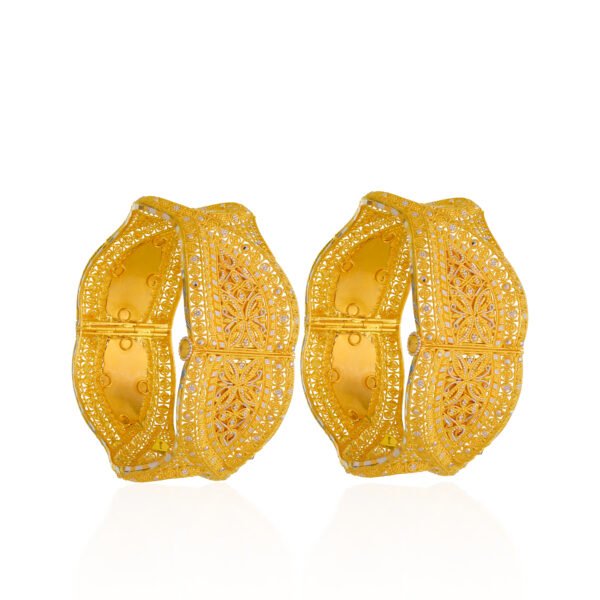 Gold Kada