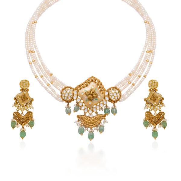 Gold Necklace Set